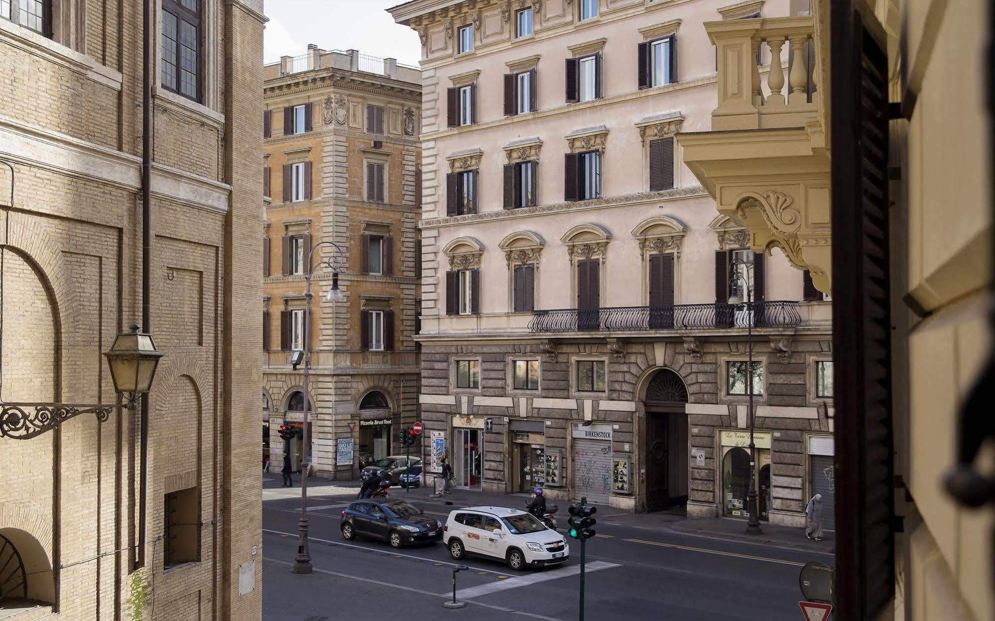 Inn Rome Rooms & Suites Exteriér fotografie