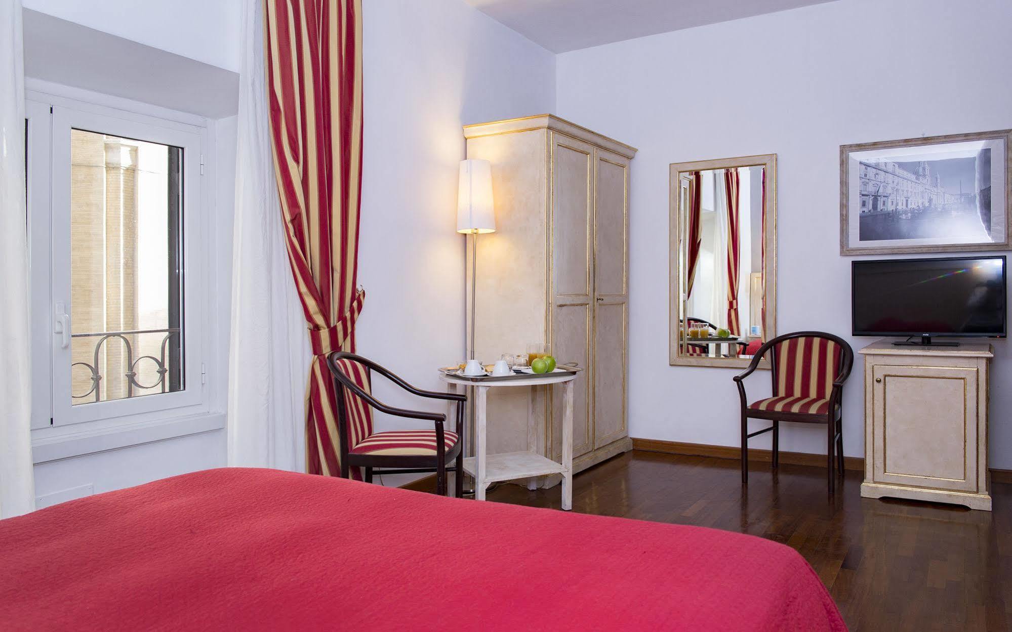 Inn Rome Rooms & Suites Exteriér fotografie